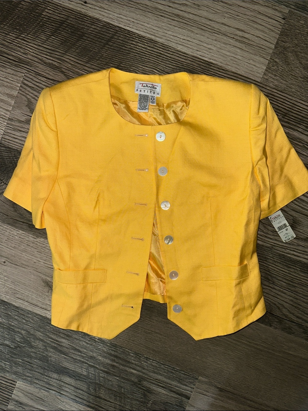 Talbots petites NWT vintage Bright Yellow Short Sleeve Button Front Blazer 4P